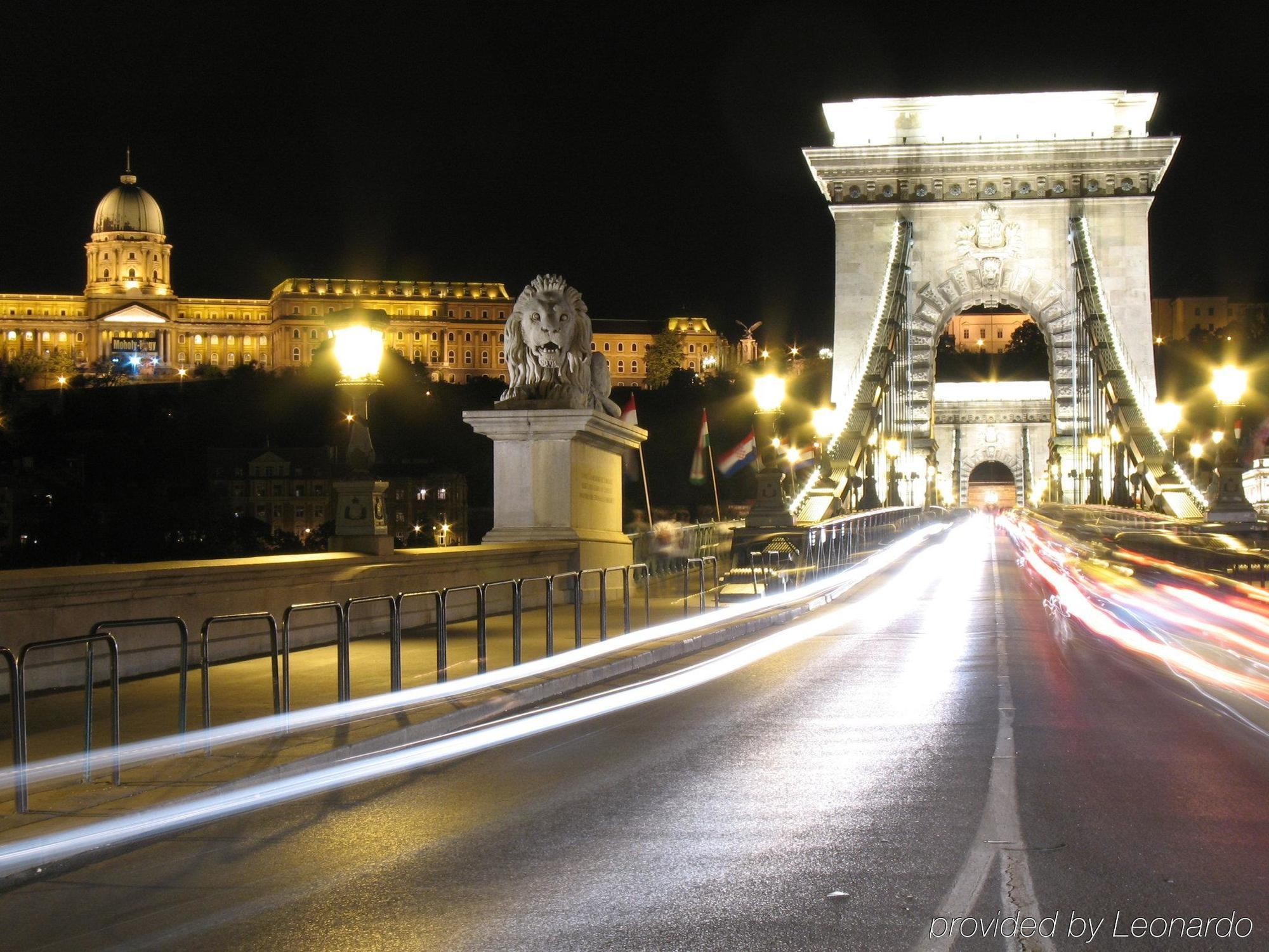 City Hotel Pilvax Budapest Facilities photo